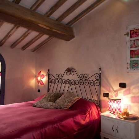 La Casina Di Cioccolata Bed & Breakfast Barberino Val d'Elsa Luaran gambar
