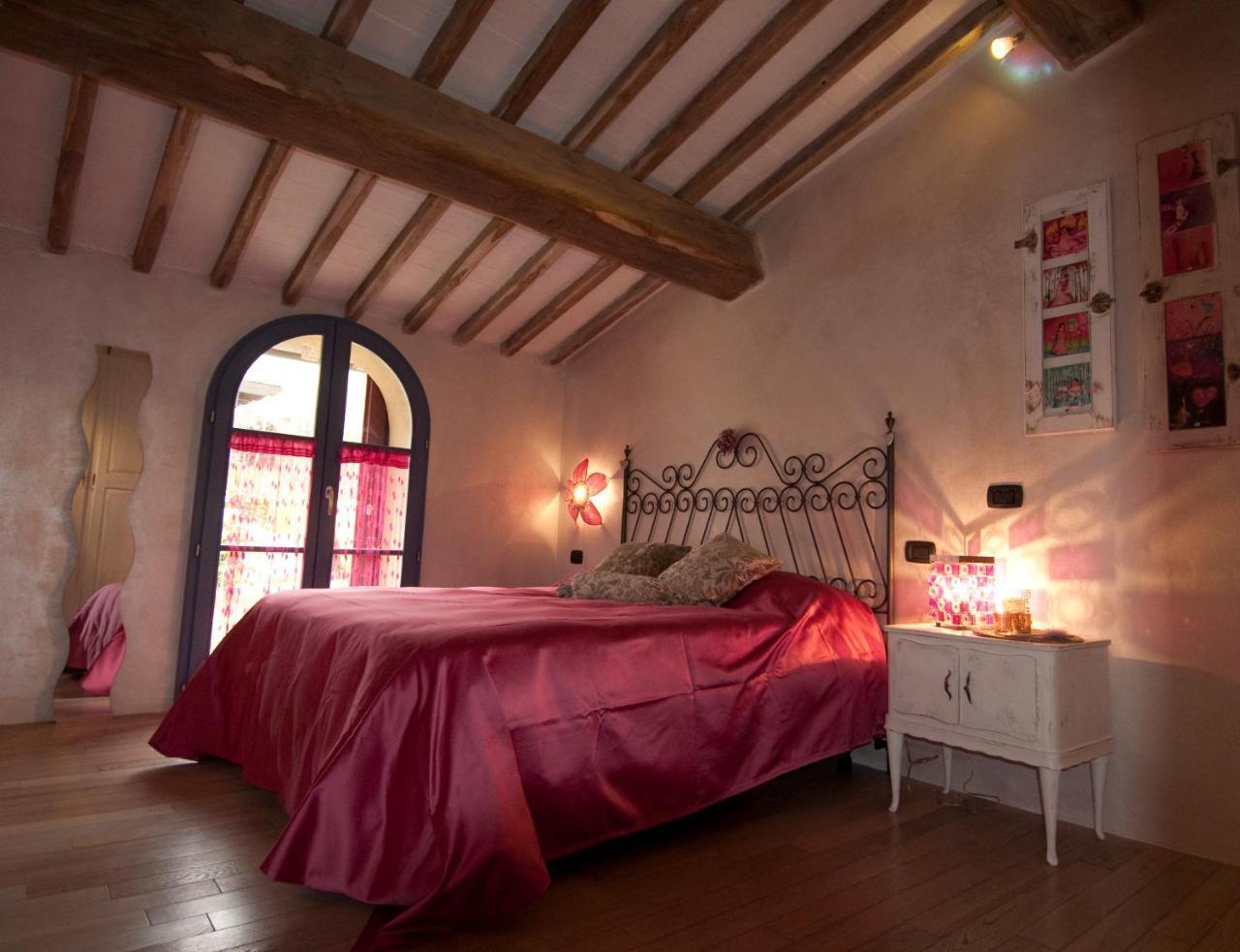La Casina Di Cioccolata Bed & Breakfast Barberino Val d'Elsa Luaran gambar