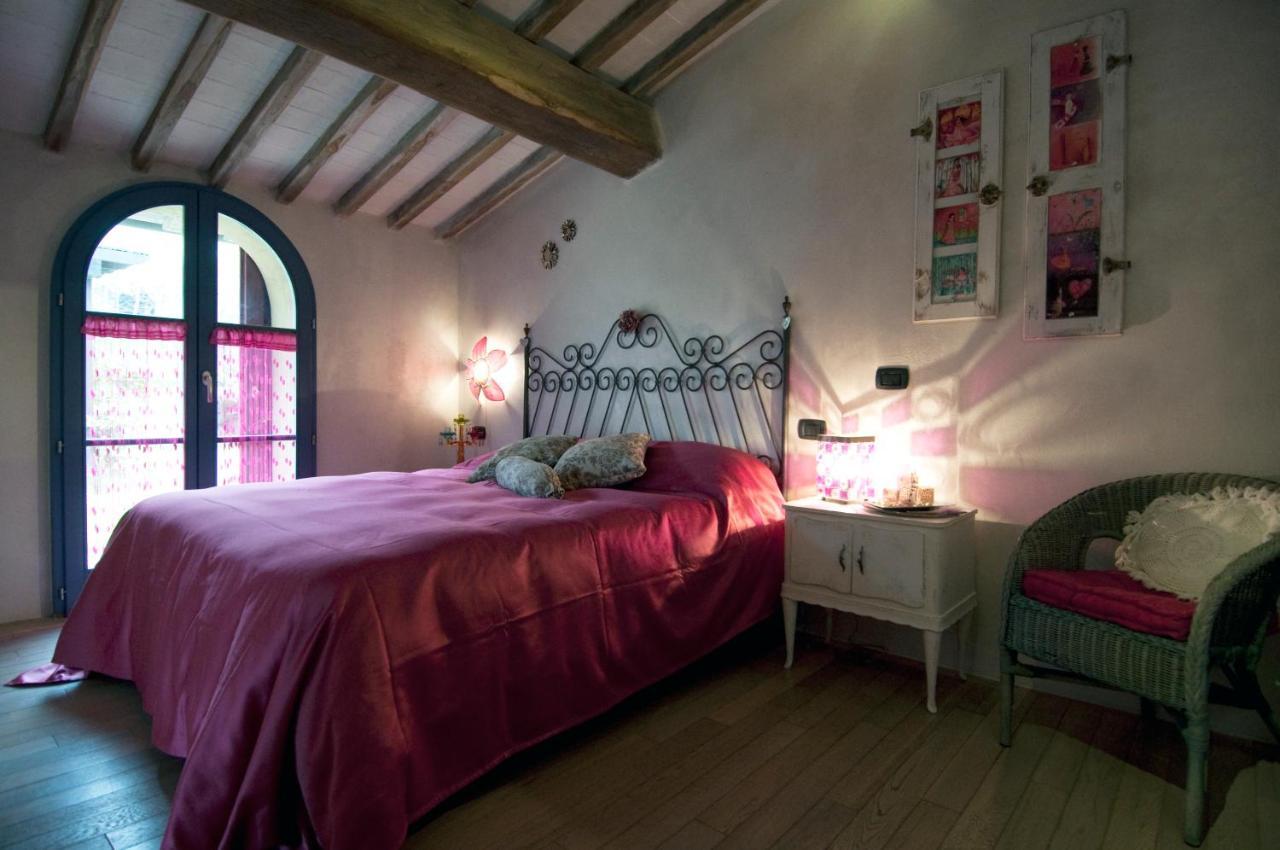 La Casina Di Cioccolata Bed & Breakfast Barberino Val d'Elsa Luaran gambar
